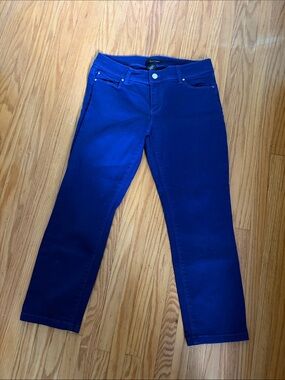 Like new White House Black Market Women's Cobalt Straight-Leg Jeans size 4